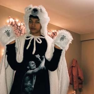 Meet your Posher, Bradley